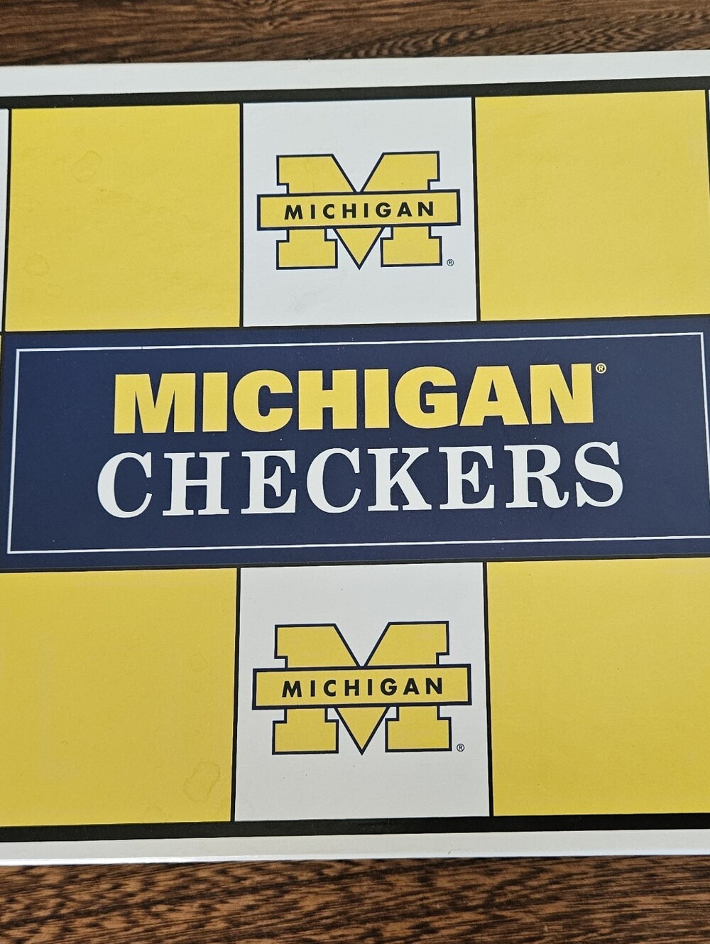 Michgan Wolverines & Michigan Spartans Game Of Checkers.